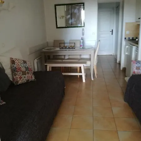 Restanque De Apartmán